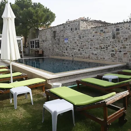 Cunda Poseidon Hotel Ayvalı
